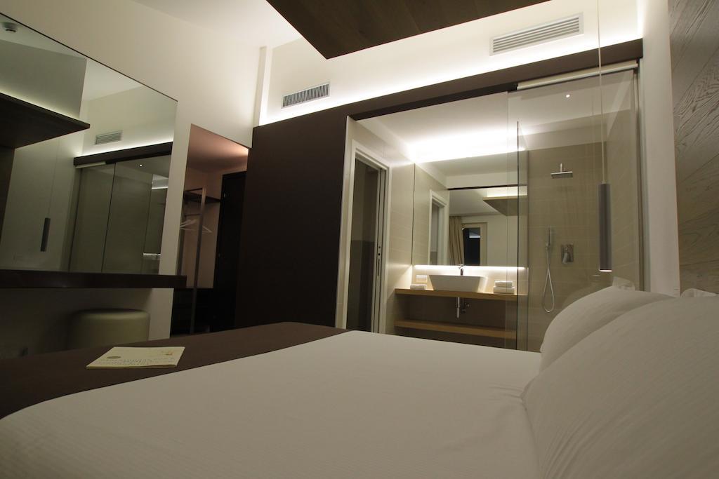 פררה Borgoleoni 18 - Room And Breakfast מראה חיצוני תמונה
