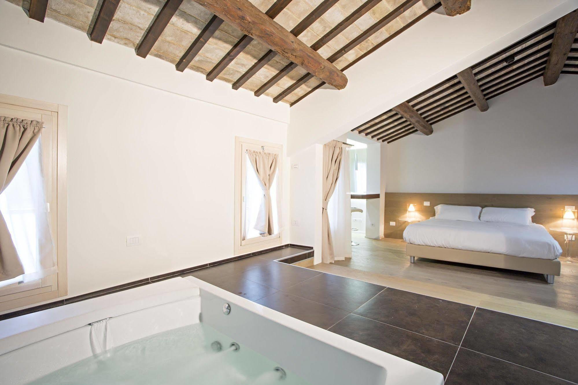 פררה Borgoleoni 18 - Room And Breakfast מראה חיצוני תמונה
